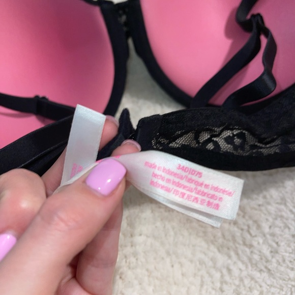 PINK Victoria secret push-up bra - Picture 4 of 4